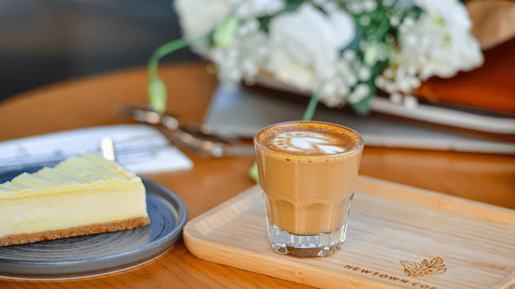 coffee and cheesecake fashion